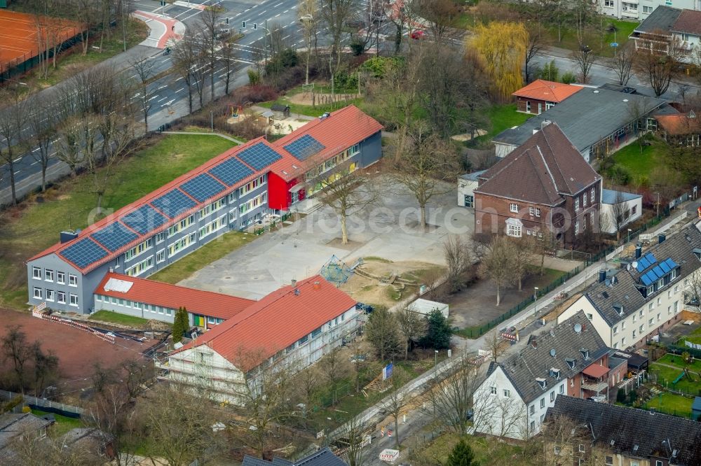 Gelsenkirchen from above - School building of the Schule on Erzbahn on Vandalenstrasse in Gelsenkirchen in the state North Rhine-Westphalia, Germany