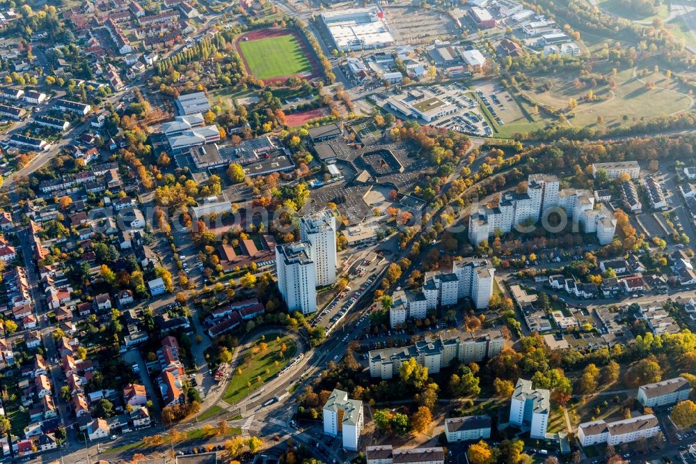 Ludwigshafen am Rhein from the bird's eye view: School building motoric development and integrated school Ernst Bloch in the district Oggersheim in Ludwigshafen am Rhein in the state Rhineland-Palatinate, Germany