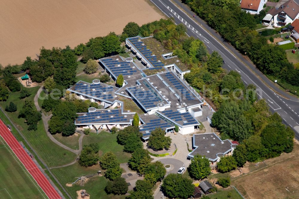 Aerial photograph Lauda-Königshofen - School building of the Schule in Taubertal Wagnerstrasse in Lauda-Koenigshofen in the state Baden-Wurttemberg, Germany