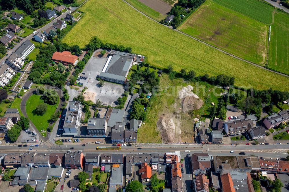 Aerial photograph Essen - School building of urban Catholic school in Altfried Frintrop in Essen in North Rhine-Westphalia