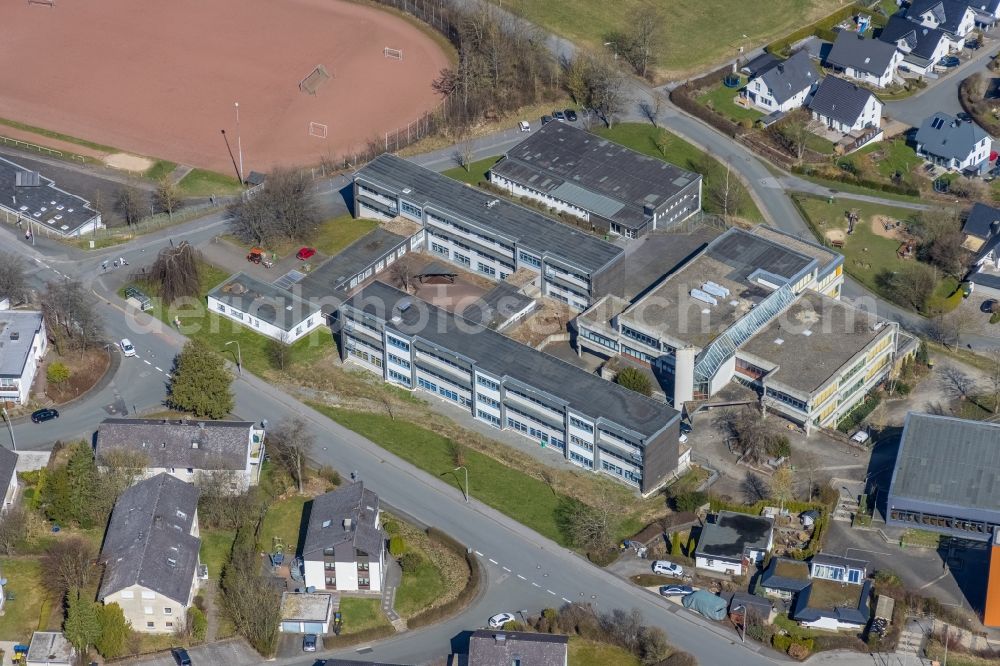 Meschede from above - School building of the St.Walburga-Hauptschule on Scheofweg in Meschede at Sauerland in the state North Rhine-Westphalia, Germany