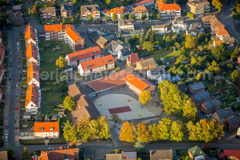 Aerial photograph Werne - School building of the Uhland-Schule Verein UeMB e.V. in the district Ruhr Metropolitan Area in Werne in the state North Rhine-Westphalia