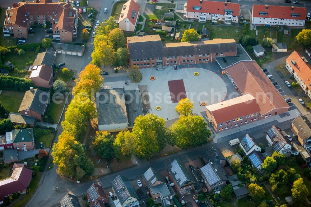 Werne from the bird's eye view: School building of the Uhland-Schule Verein UeMB e.V. in the district Ruhr Metropolitan Area in Werne in the state North Rhine-Westphalia