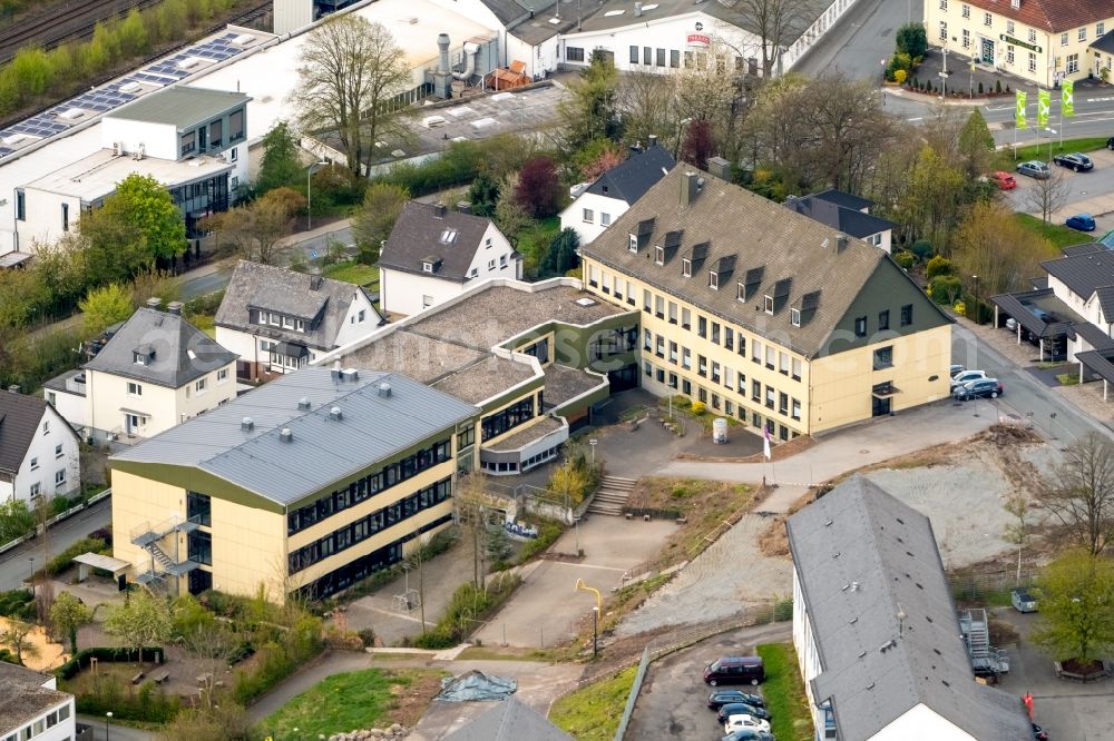 Aerial image Meschede - School building of the St. Walburga-Schule An Klocken Kapelle in Meschede in the state North Rhine-Westphalia