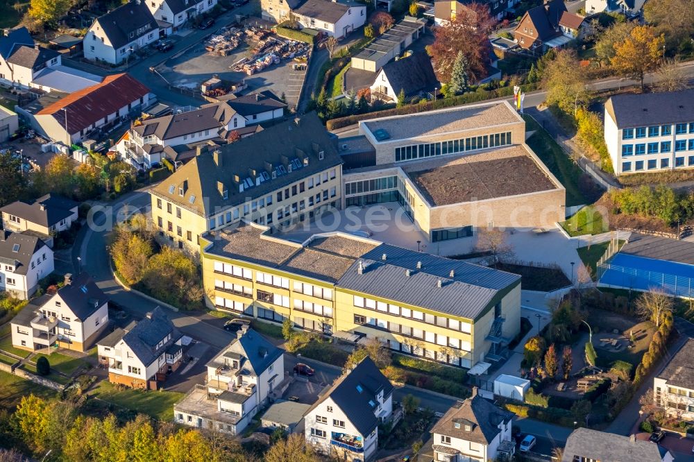 Aerial photograph Meschede - School building of St. Walburga-Schule An of Klocken Kapelle in Meschede in the state North Rhine-Westphalia, Germany