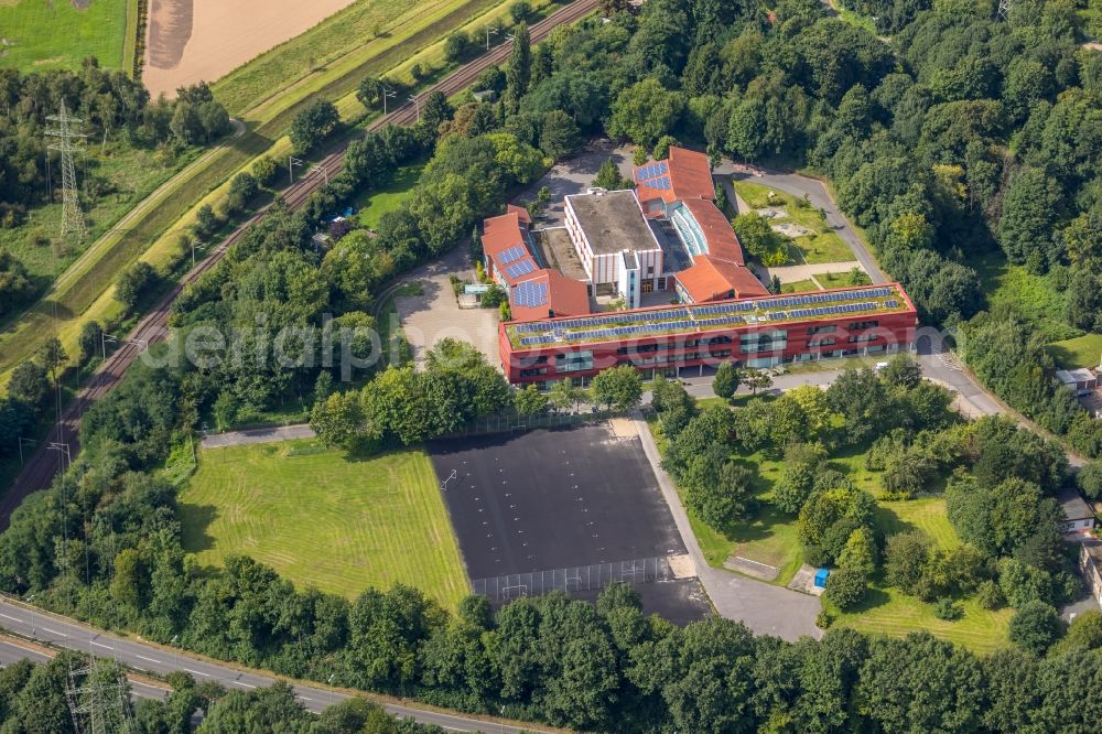 Essen from above - School grounds and buildings of the high school Essen-Ueberruhr in Essen in the state of North Rhine-Westphalia