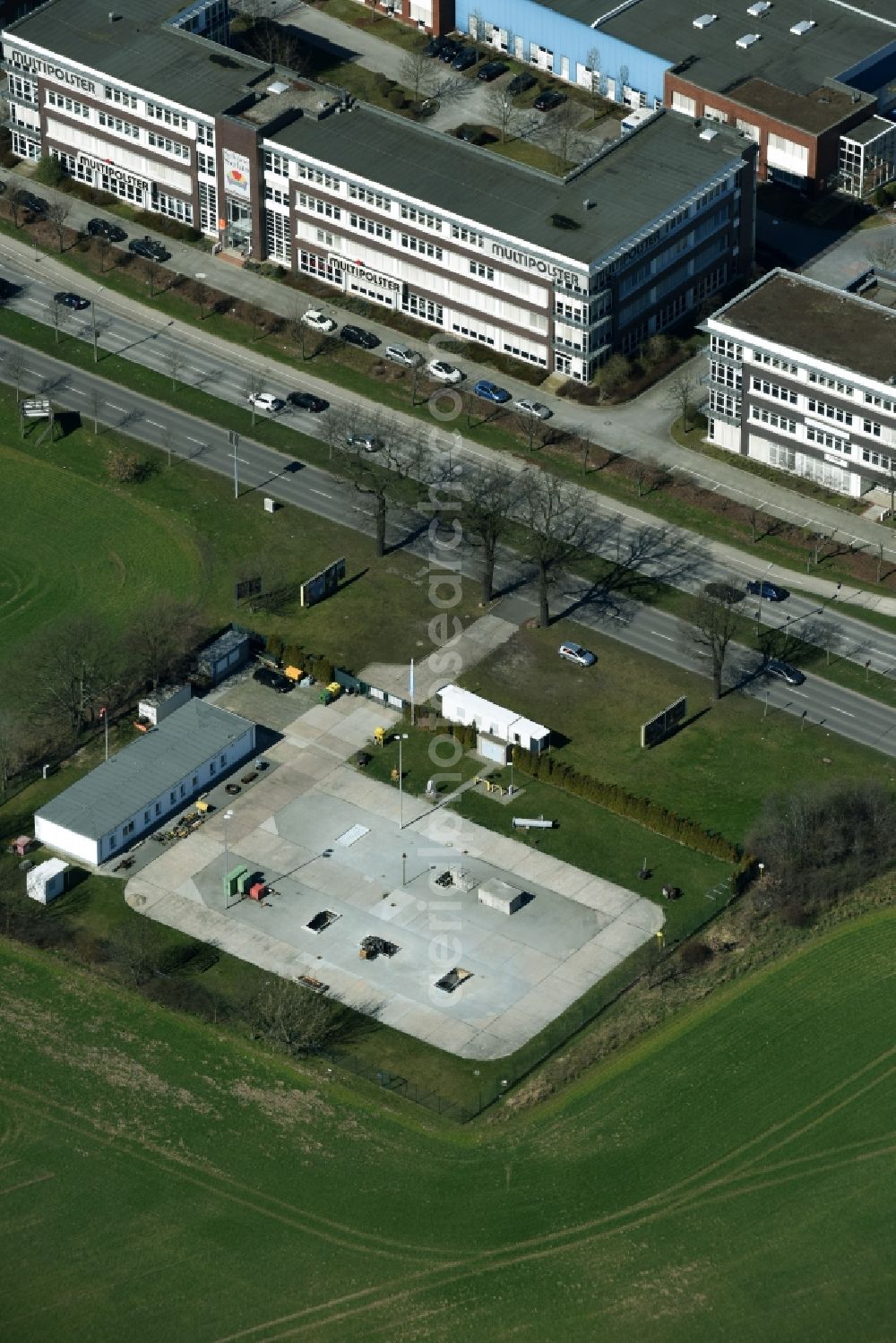 Aerial photograph Berlin - School grounds and buildings of the Technisches Sicherheitszentrum (TSZ) Berlin der KKI GmbH destrict Marzahn-Hellersdorf in Berlin in Germany