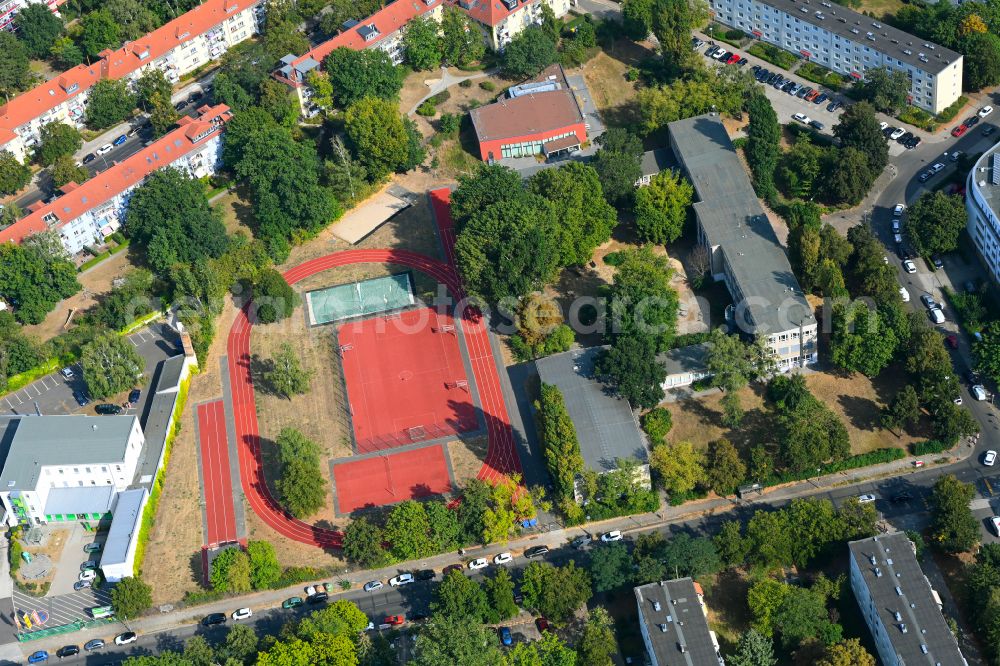 Aerial image Berlin - School building and sports field Merian-Oberschule on street Hoernlestrasse in Berlin, Germany