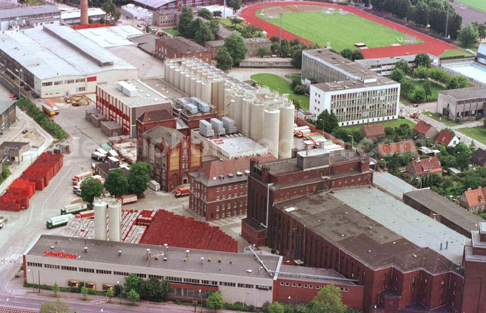 Berlin / Hohenschönhausen from above - Schultheiß-Brauerei Berlin-Weißensee an der Indira-Ghandi Straße 66-69 in 13053 Berlin (Tel.: 96090)