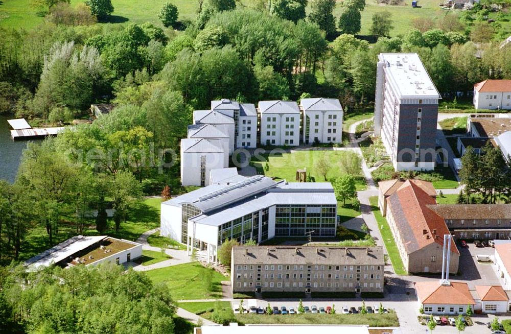 Aerial photograph Plessow / Brandenburg - Schulungs- und Tagungszentrum des Bundesfinanzministeriums (ehem. Zollhochschule der DDR). Datum: 05.05.03