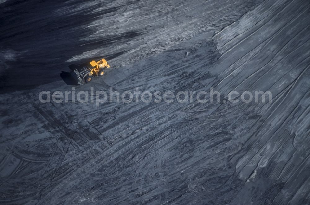 Aerial photograph Wackersdorf - Black coal landfill landscape with yellow wheel loaders Wackersdorf in Bavaria