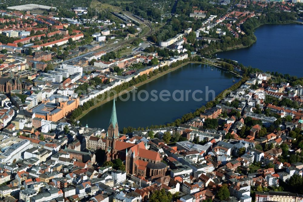 Aerial photograph Schwerin - Schwerin Cathedral of St. Mary and St. John's in the old town of Schwerin in Mecklenburg-Western Pomerania