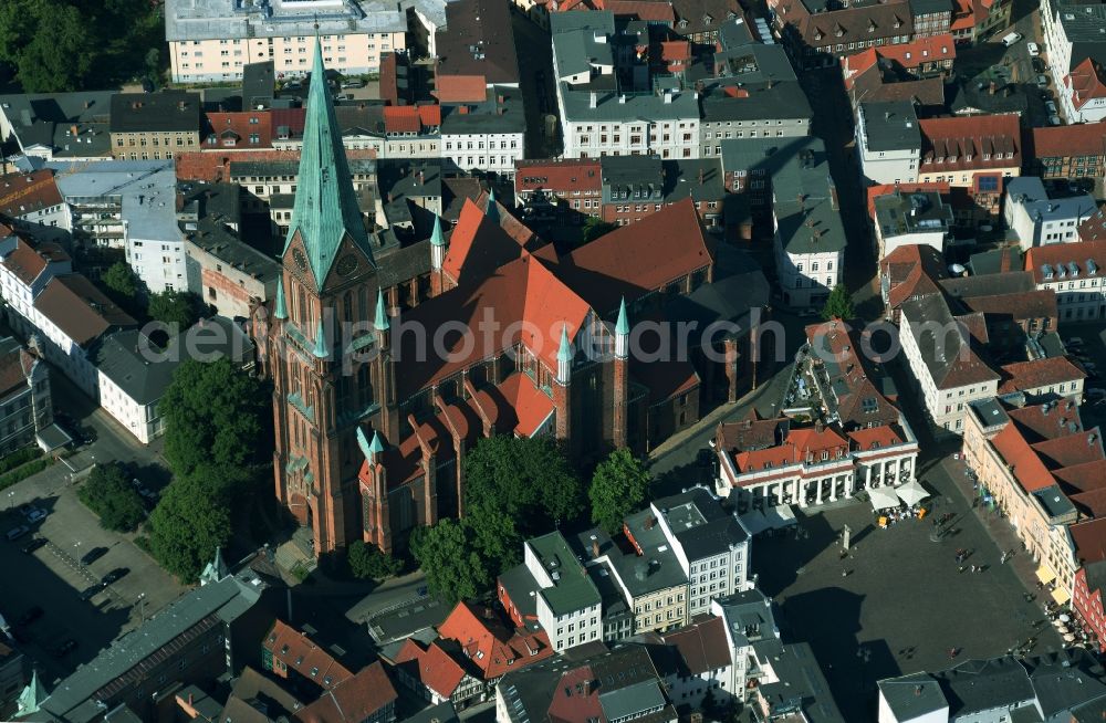 Schwerin from the bird's eye view: Schwerin Cathedral of St. Mary and St. John's in the old town of Schwerin in Mecklenburg-Western Pomerania