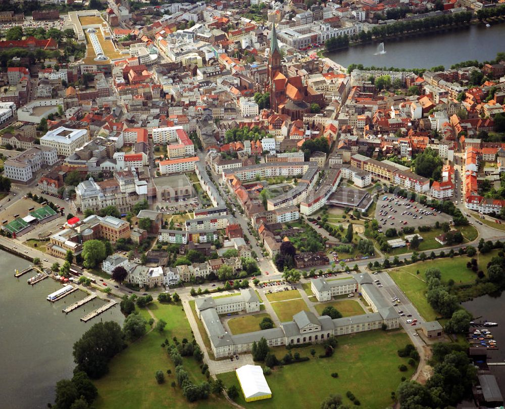 Aerial photograph Schwerin - City view of old town and the historical marstall in Schwerin