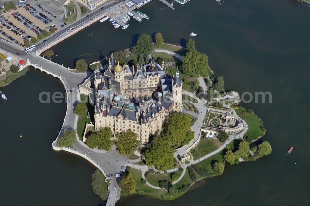 Schwerin from the bird's eye view: Schwerin Castle in the state capital of Mecklenburg-Western Pomerania