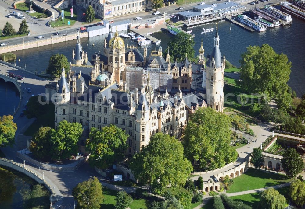 Schwerin from the bird's eye view: Schwerin Castle in the state capital of Mecklenburg-Western Pomerania