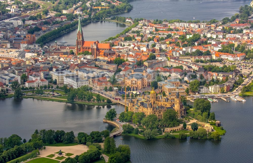 Aerial image Schwerin - Schwerin Castle in the state capital of Mecklenburg-Western Pomerania