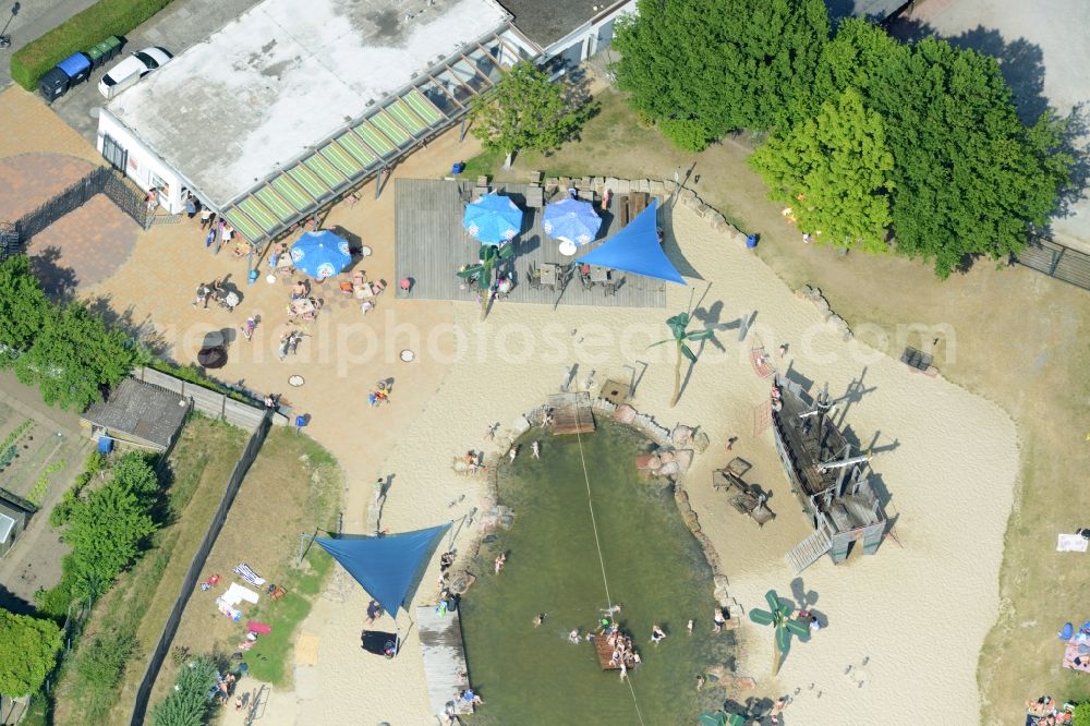 Aerial image Helingen - Spa and swimming pools at the swimming pool of the leisure facility Waterpark in Helingen in the state Lower Saxony