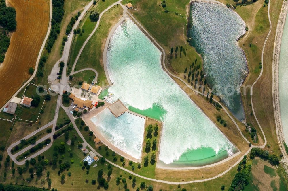 Serres from the bird's eye view: Swimming pool of the Base de Loisirs de la Germanette in Serres in Provence-Alpes-Cote d'Azur, France