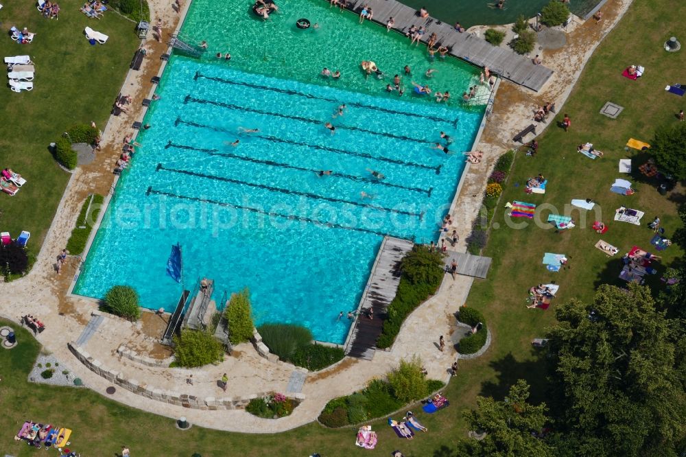 Aerial image Göttingen - Swimming pool of the Brauweg in Goettingen in the state Lower Saxony