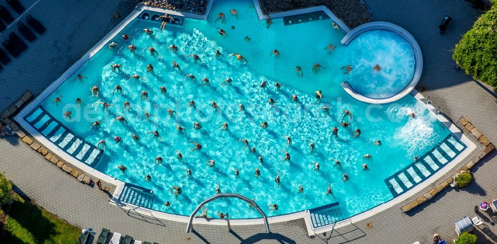 Hamm from above - Swimming pool of the der Erlebnistherme Maximare Bad Hamm GmbH in Hamm in the state North Rhine-Westphalia