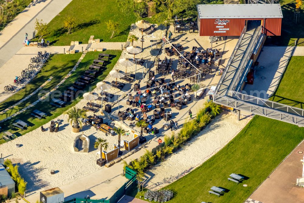 Hagen from the bird's eye view: Swimming pool of the - Familienbad on Seestrasse in the district Hengstey in Hagen in the state North Rhine-Westphalia, Germany