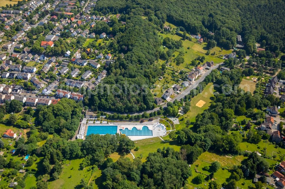 Aerial photograph Witten - Swimming pool of the of Freibad Annen on Herdecker Str in Witten in the state North Rhine-Westphalia, Germany