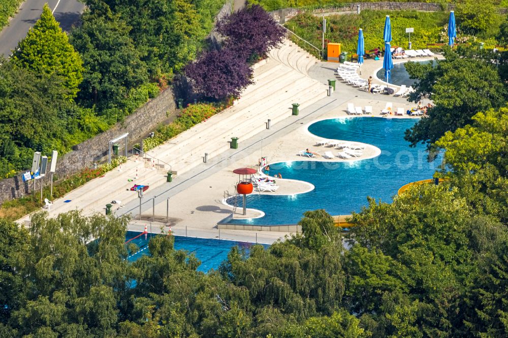 Aerial photograph Witten - Swimming pool of the of Freibad Annen on Herdecker Street in Witten in the state North Rhine-Westphalia, Germany