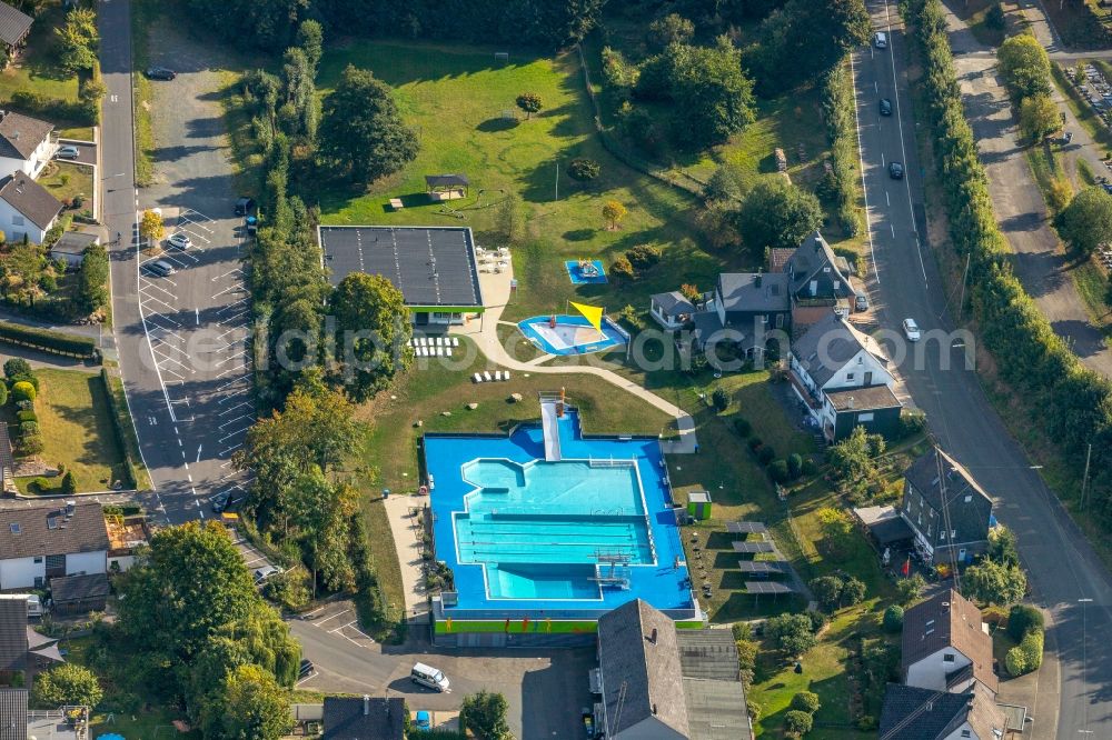 Aerial image Burbach - Swimming pool of the Freibad Burbach on Freibadweg in Burbach in the state North Rhine-Westphalia, Germany