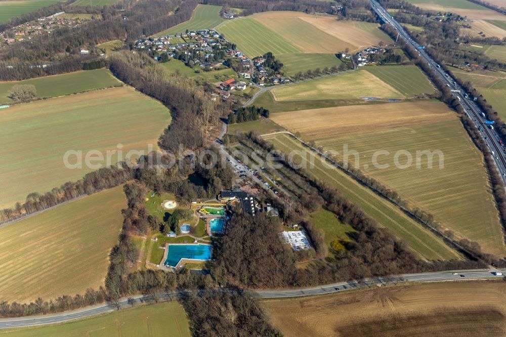 Holzwickede from the bird's eye view: Swimming pool of the Freibad Schoene Floete on Steinbruchstrasse in Holzwickede in the state North Rhine-Westphalia, Germany