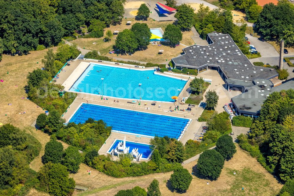 Aerial image Hamm - Swimming pool of the Freibad Selbachpark on Kamener Strasse in the district Pelkum in Hamm in the state North Rhine-Westphalia, Germany