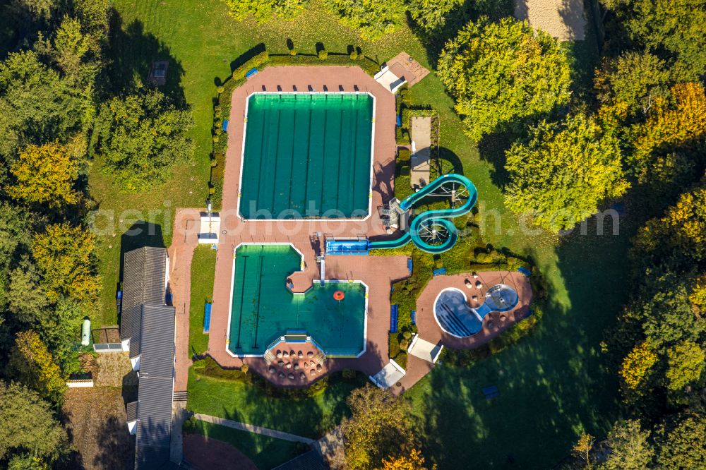 Selm from above - Swimming pool of the Freibad Selm in Selm in the state North Rhine-Westphalia, Germany