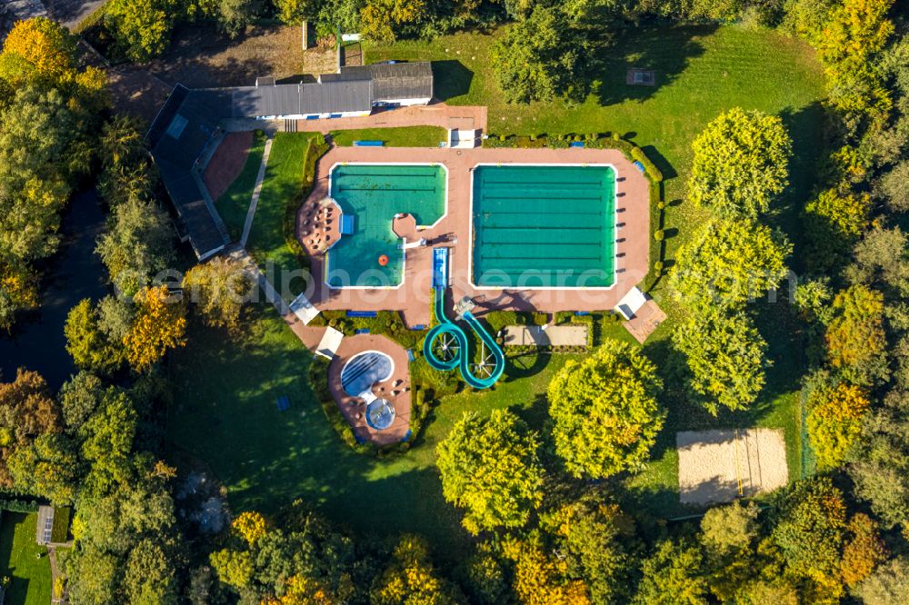 Selm from above - Swimming pool of the Freibad Selm in Selm in the state North Rhine-Westphalia, Germany