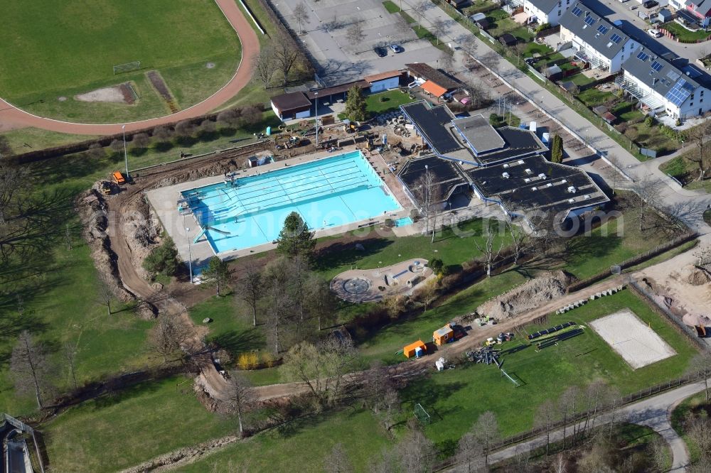 Schopfheim from the bird's eye view: Swimming pool of the Freizeitbad Schopfheim in Schopfheim in the state Baden-Wurttemberg, Germany