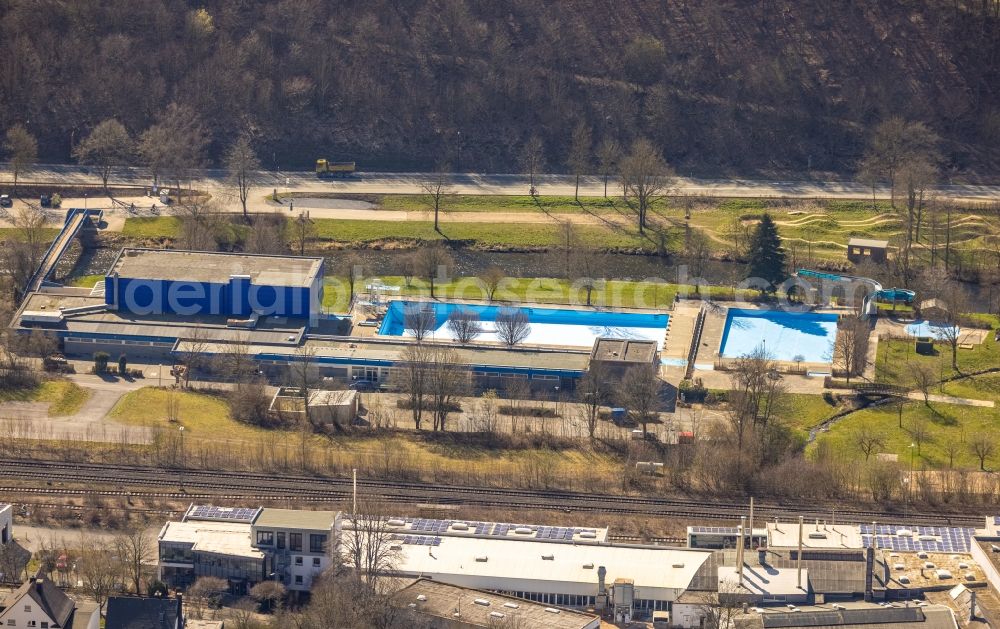 Meschede from above - Swimming pool of the Hallen- and Freibad Meschede in Meschede at Sauerland in the state North Rhine-Westphalia, Germany