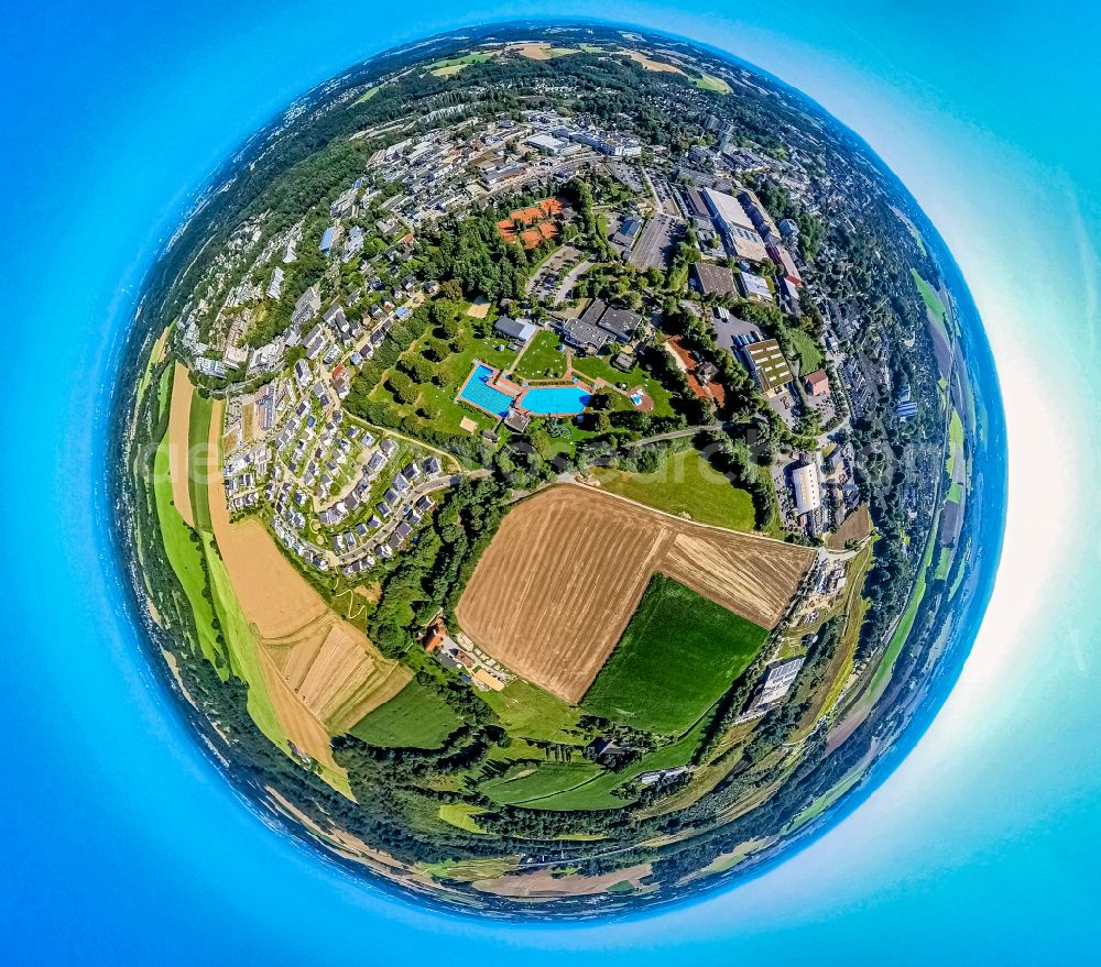 Aerial image Heiligenhaus - Swimming pool of the HeljensBad Selbecker in Heiligenhaus in the state North Rhine-Westphalia