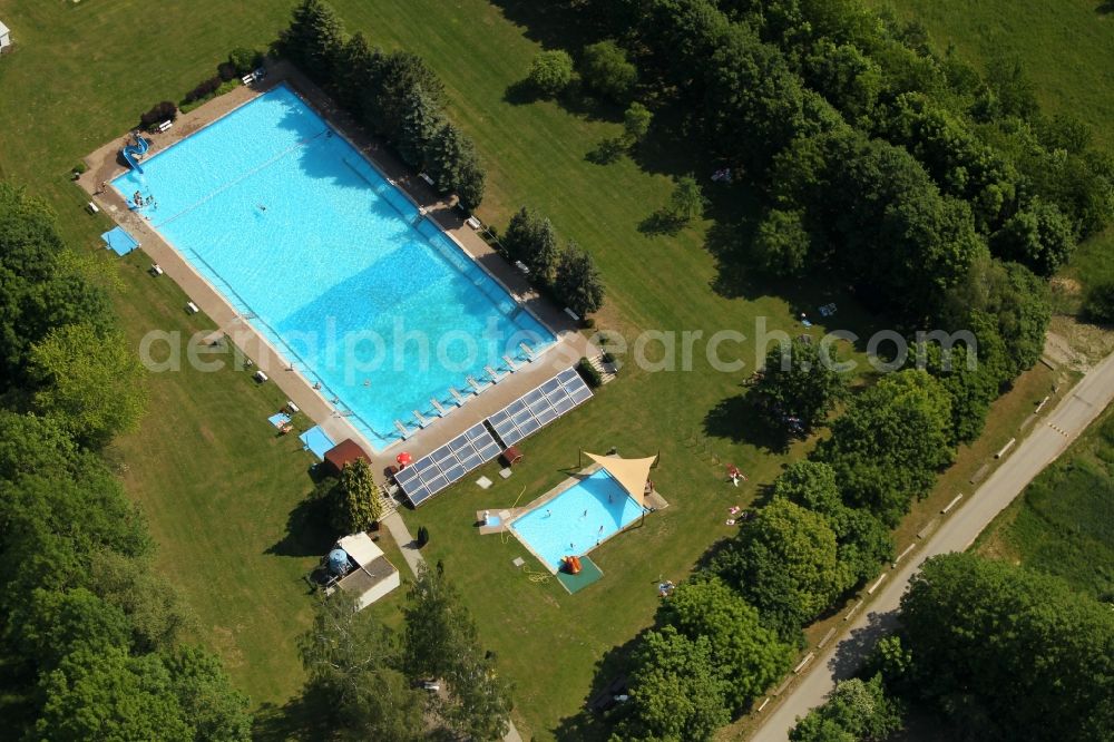 Kirchheilingen from above - Swimming pool of the in Kirchheilingen in the state Thuringia, Germany