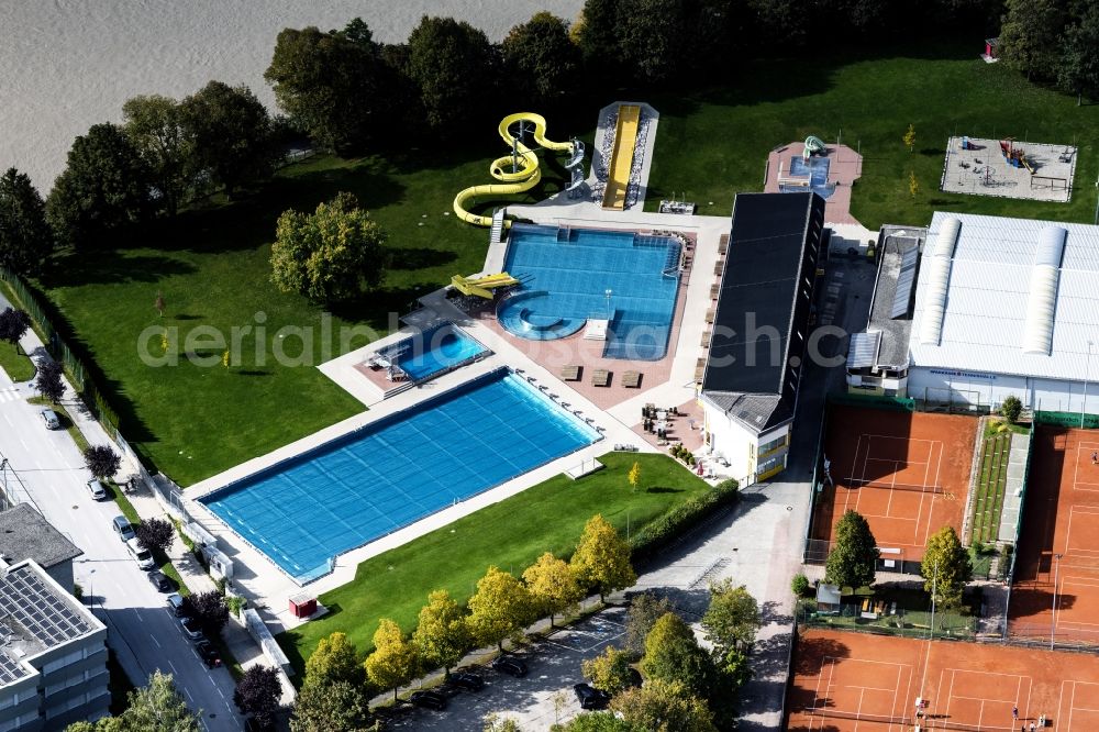 Kufstein from the bird's eye view: Swimming pool of the Kufstein in Kufstein in Tirol, Austria