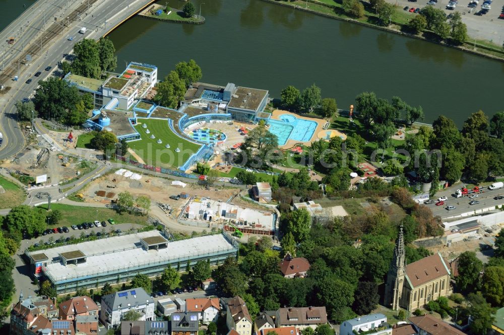 Stuttgart from the bird's eye view: Swimming pool of the DAS LEUZE Mineralbad Am Leuzebad in Stuttgart in the state Baden-Wuerttemberg