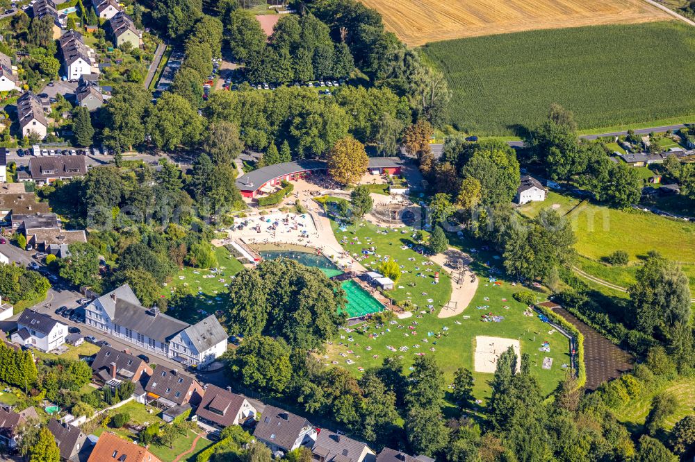 Dortmund from the bird's eye view: Swimming pool of the Naturfreibad Froschloch at Loettinghauser Strasse in Dortmund at Ruhrgebiet in the state North Rhine-Westphalia, Germany