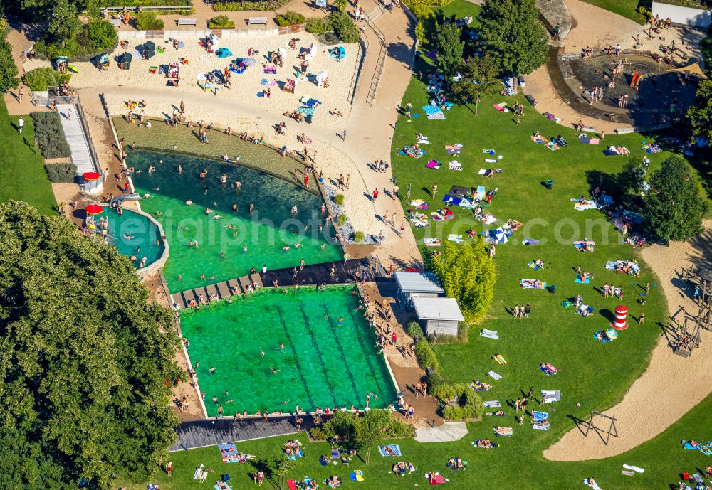 Dortmund from the bird's eye view: Swimming pool of the Naturfreibad Froschloch at Loettinghauser Strasse in Dortmund at Ruhrgebiet in the state North Rhine-Westphalia, Germany