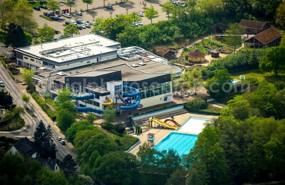 Gevelsberg from above - Swimming pool of the Schwimm in in Gevelsberg in the state North Rhine-Westphalia