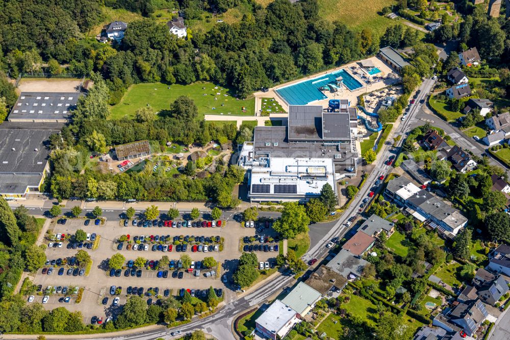 Gevelsberg from above - Swimming pool of the Schwimm in in Gevelsberg in the state North Rhine-Westphalia