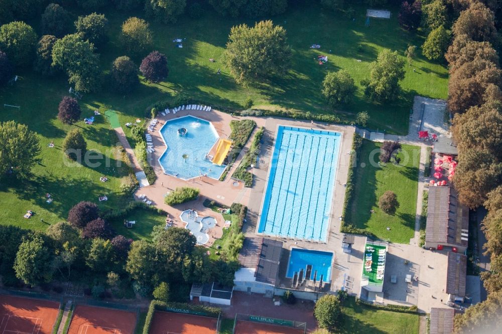 Jülich from above - Swimming pool of the Am Stadionweg in Juelich in the state North Rhine-Westphalia, Germany