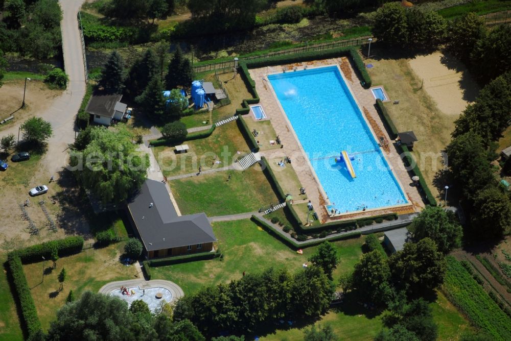 Aerial photograph Beelitz - Swimming pool of the on Steinhorst in Beelitz in the state Brandenburg, Germany