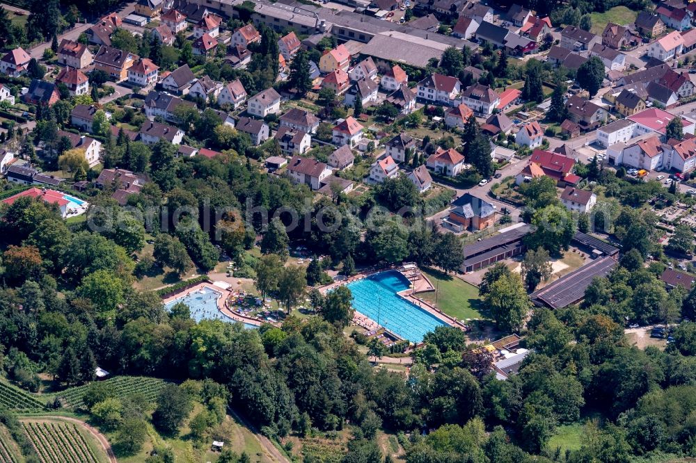 Lahr/Schwarzwald from the bird's eye view: Swimming pool of the Terassenbad in Lahr/Schwarzwald in the state Baden-Wurttemberg, Germany