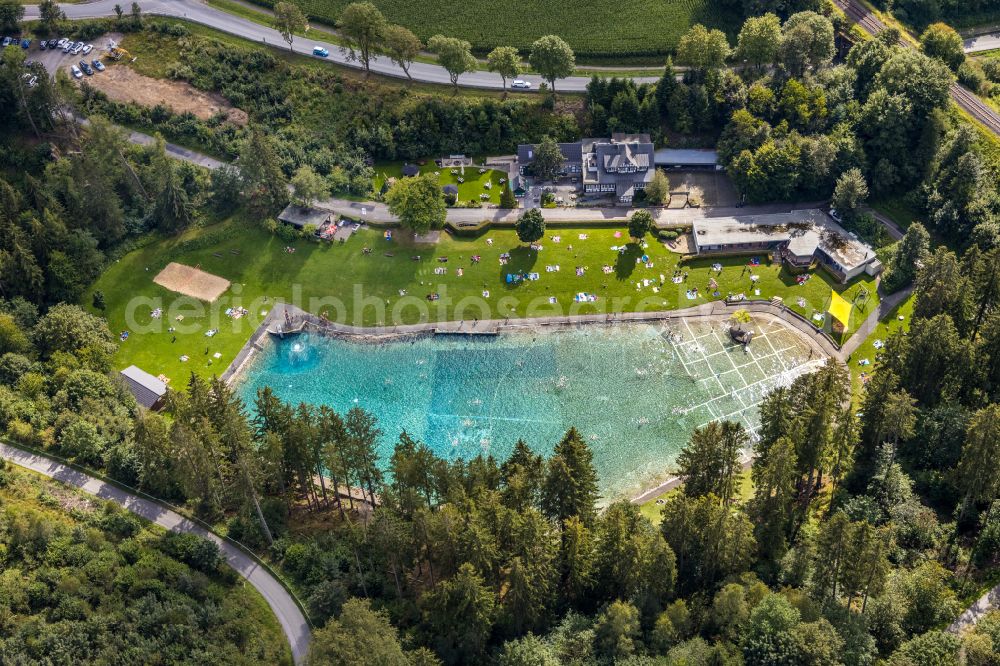 Aerial image Gudenhagen - Swimming pool of the Waldfreibad Gudenhagen in Gudenhagen at Sauerland in the state North Rhine-Westphalia, Germany