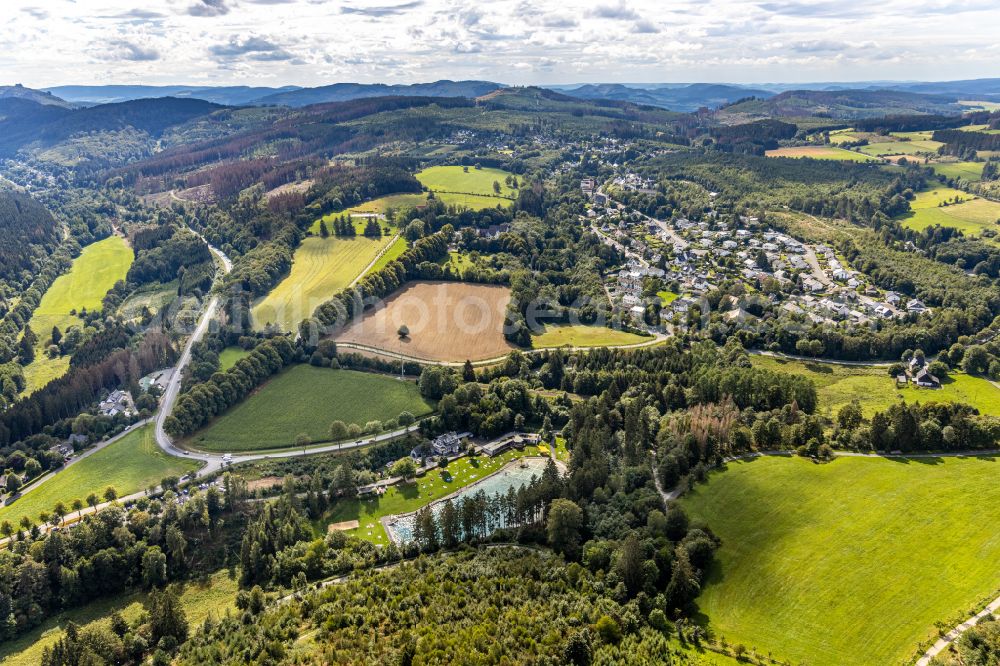 Gudenhagen from the bird's eye view: Swimming pool of the Waldfreibad Gudenhagen in Gudenhagen at Sauerland in the state North Rhine-Westphalia, Germany