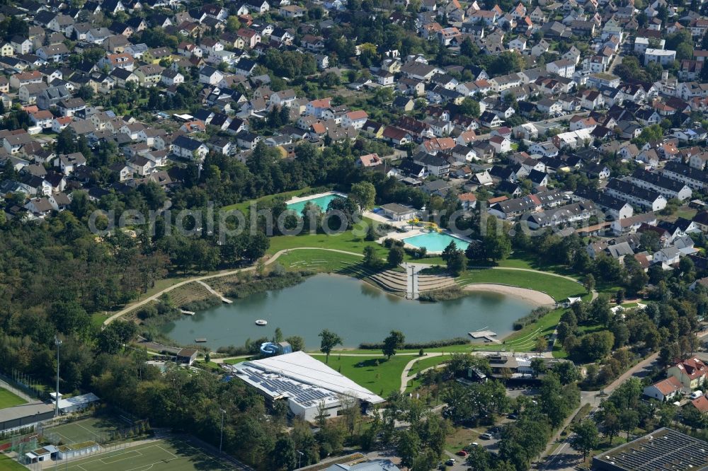 Walldorf from the bird's eye view: Swimming pool of the Waldschwimmbad in Walldorf in the state Baden-Wuerttemberg