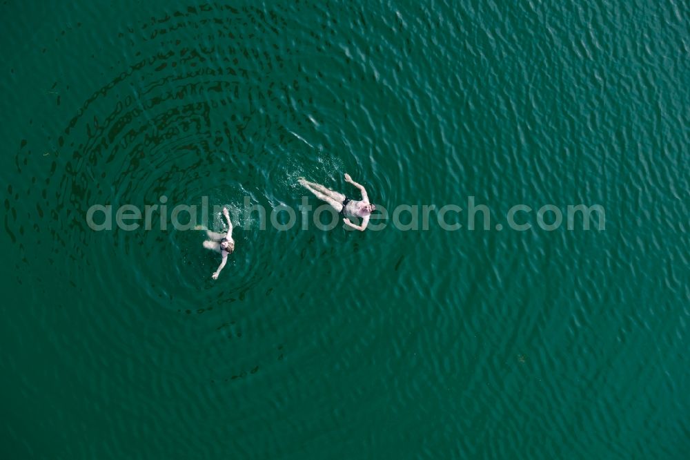 Hückeswagen from above - Dam and shore areas at the lake Bewertalsperre in Hueckeswagen in the state North Rhine-Westphalia, Germany, Swimmers, bathing people